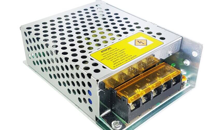 Fonte Chaveada 12v 20a Tipo Colmeia Para Câmera De Segurança