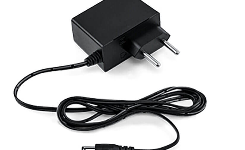 Fonte de alimentação AC/DC 12,8V 1A - Intelbras EF 1201L